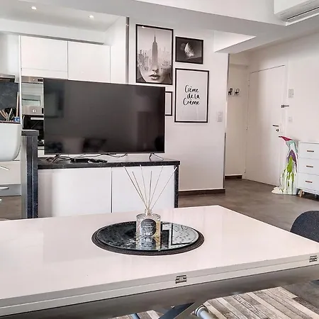 Diego Suarez P38 Apartment Juan-les-Pins